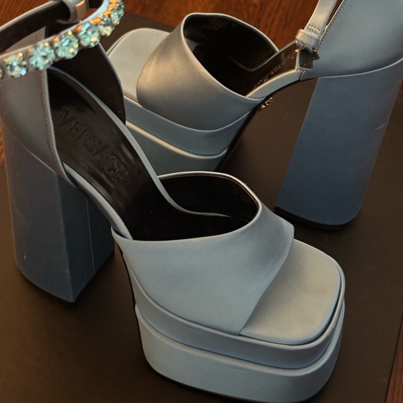 Used Once Versace Blue Medusa Aevitas Platform Heeled Sandals Size 37 - Picture 7 of 16